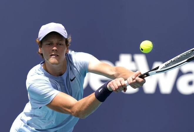 Tennis: Italiener Sinner erster Finalist bei Turnier in ...