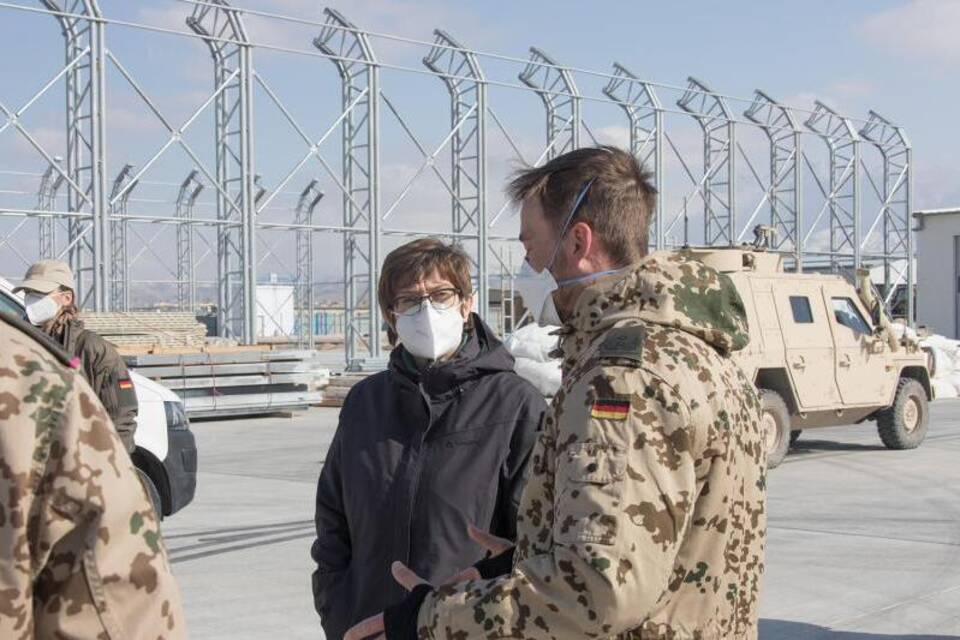 Kramp-Karrenbauer in Afghanistan