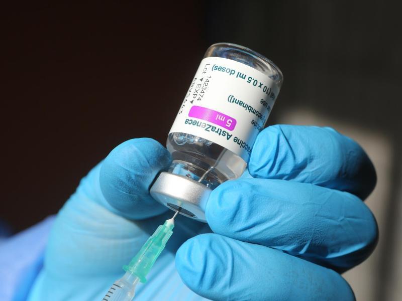 Impfung gegen das Coronavirus: Astrazeneca-Vakzin ...