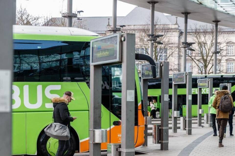 Weniger Fahrgäste