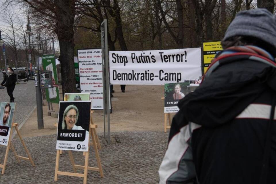 Zeltlager aus Protest gegen den Kreml Zeltlager aus Protest gegen den Kreml