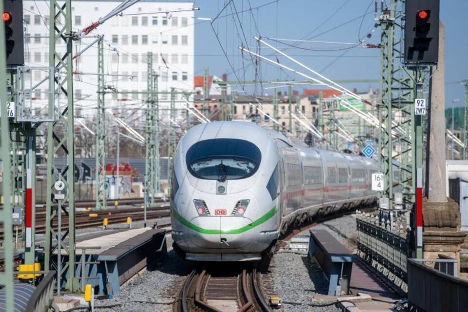 Deutsche Bahn Deutsche Bahn
