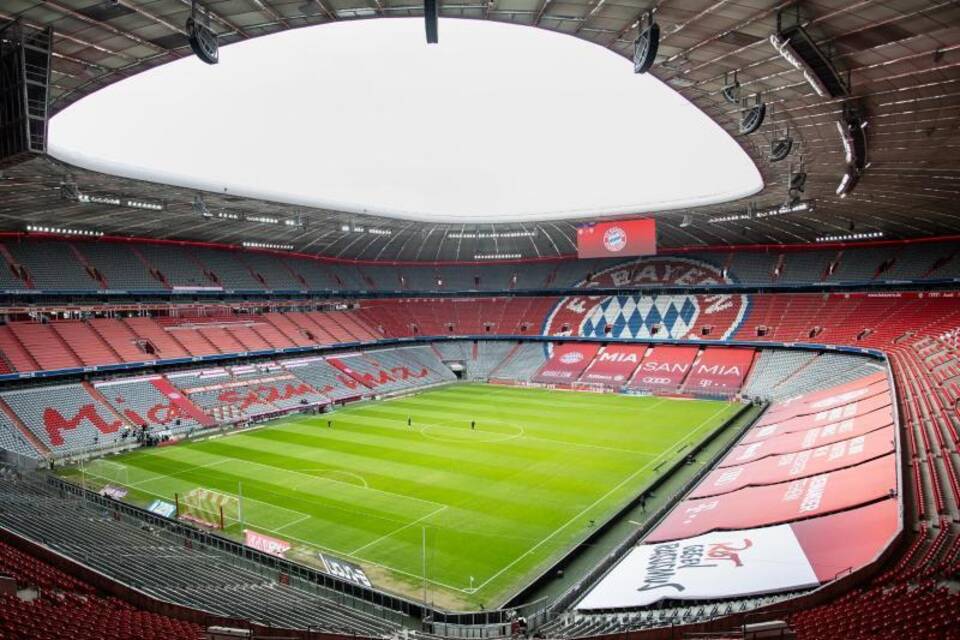 EM-Arena EM-Arena