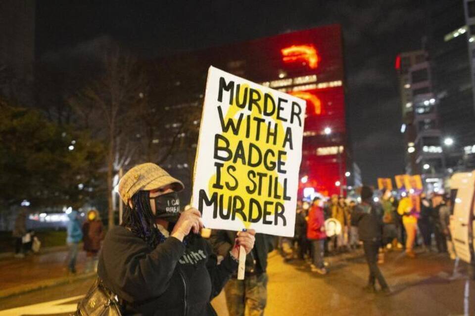 Demo in Minneapolis Demo in Minneapolis
