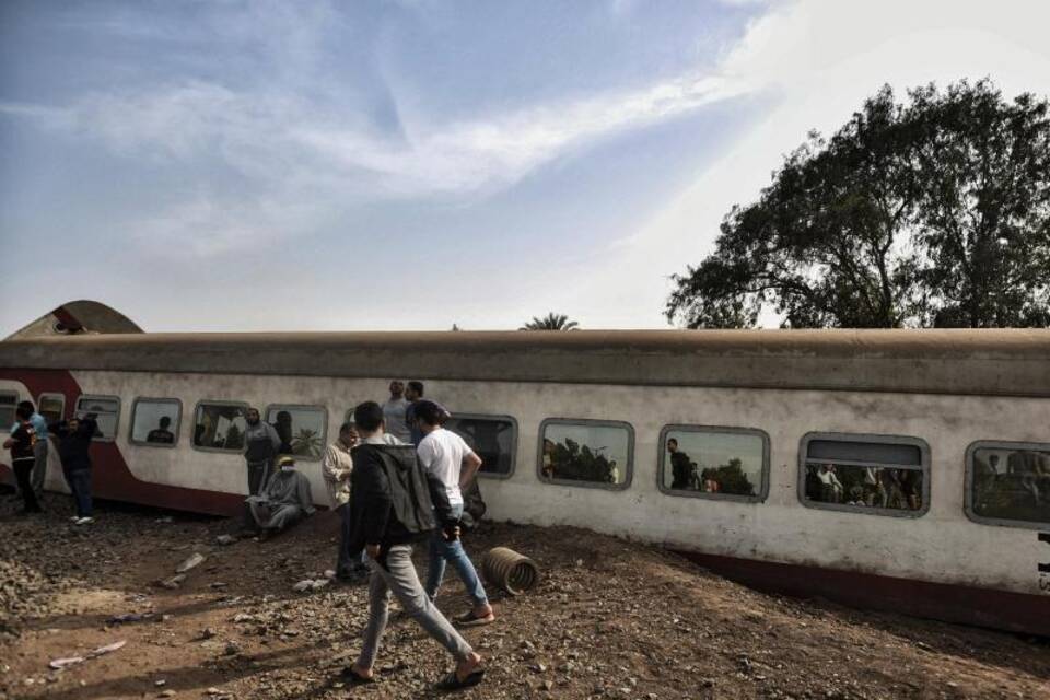 Zugunglück in Ägypten Zugunglück in Ägypten