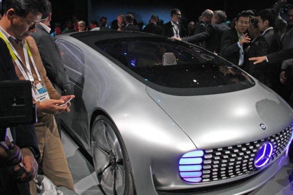 Selbstfahrendes Auto von Daimler Selbstfahrendes Auto von Daimler