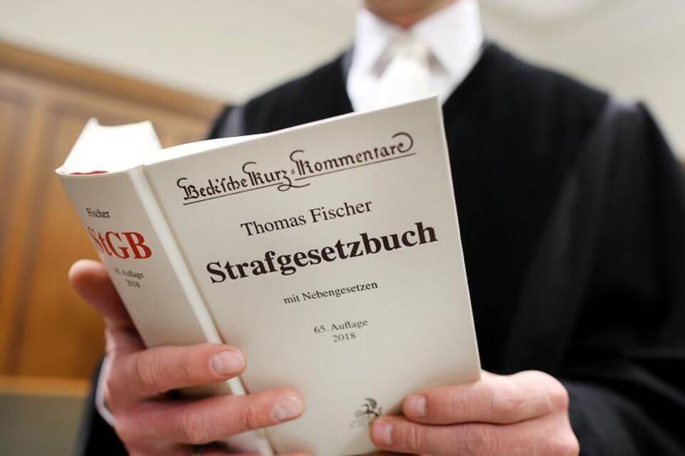 Prozess (Symbolbild) Prozess (Symbolbild)