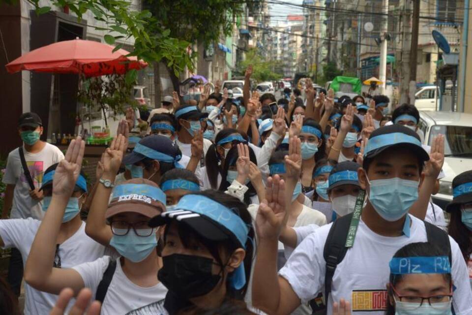 Nach dem Militärputsch in Myanmar Nach dem Militärputsch in Myanmar