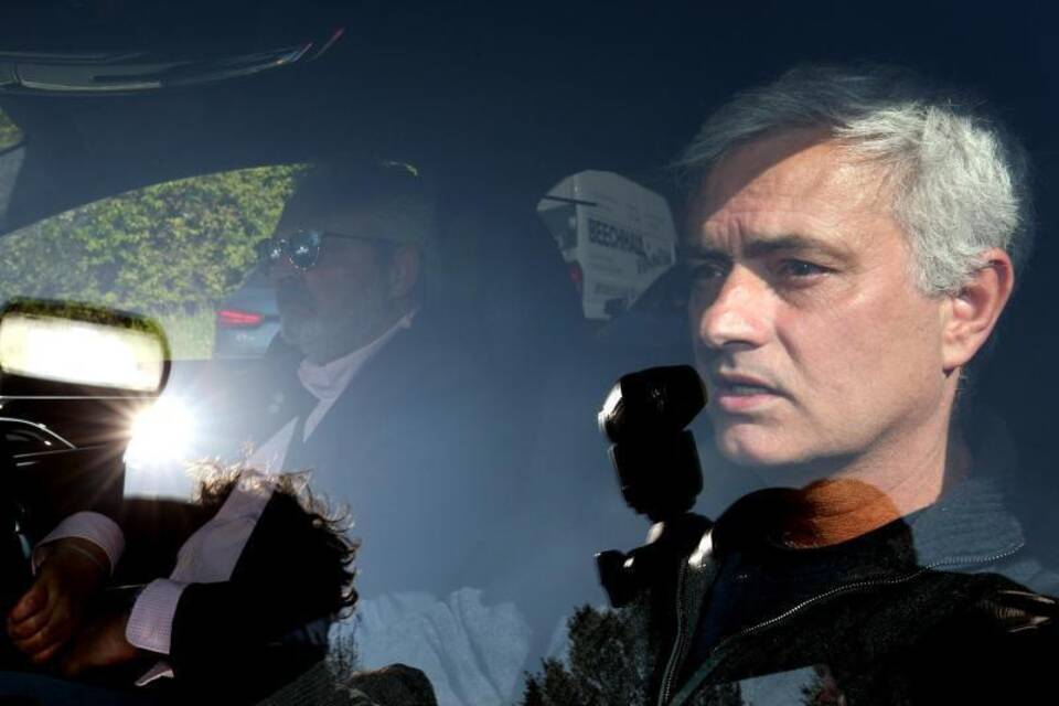 José Mourinho José Mourinho