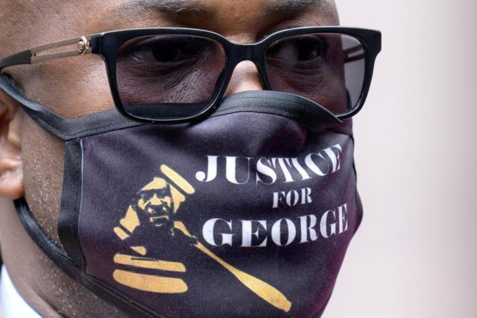 «Justice for George»