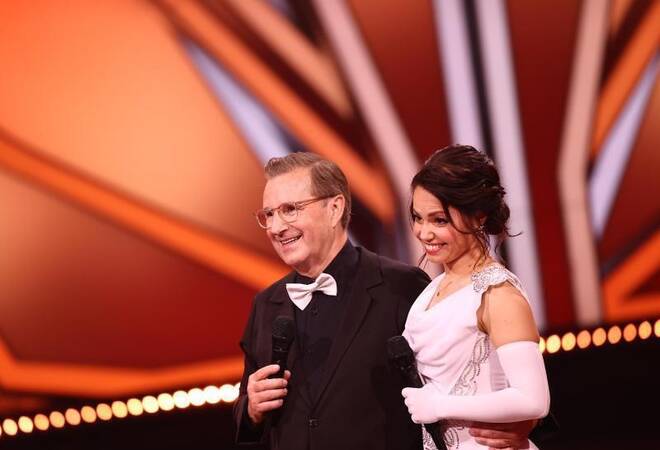 RTL-Tanzshow: Jan Hofer fliegt bei «Let's Dance» raus ...