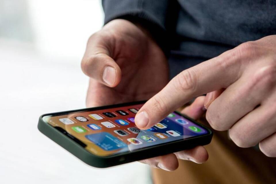 iPhone iPhone