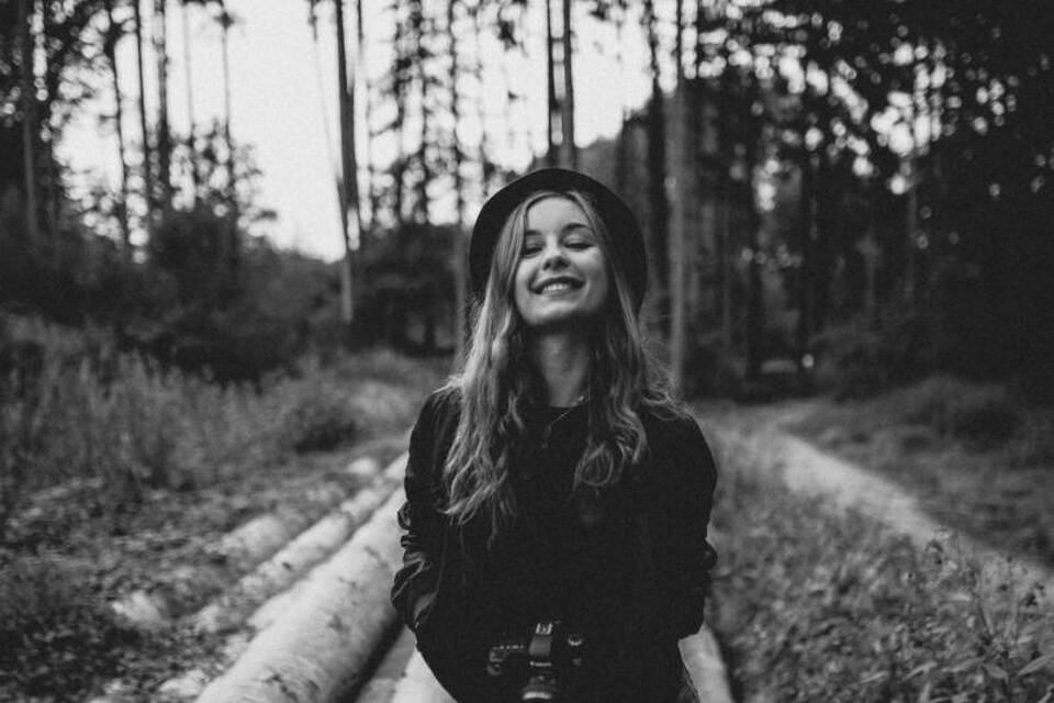 Caroline Guth Caroline Guth