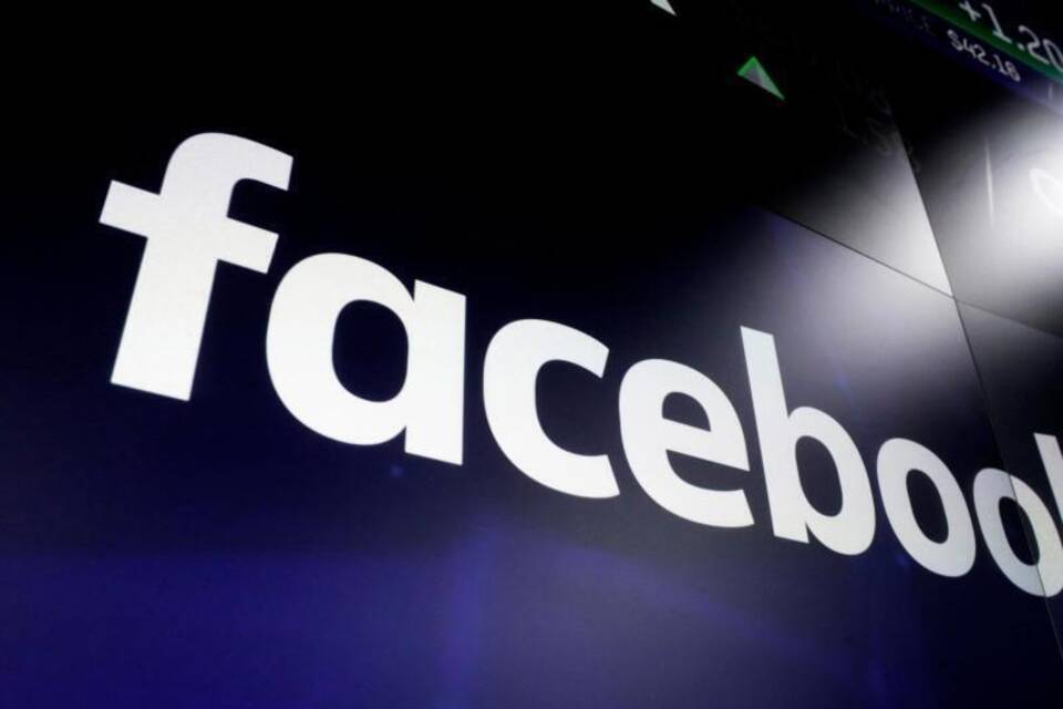 Facebook Facebook
