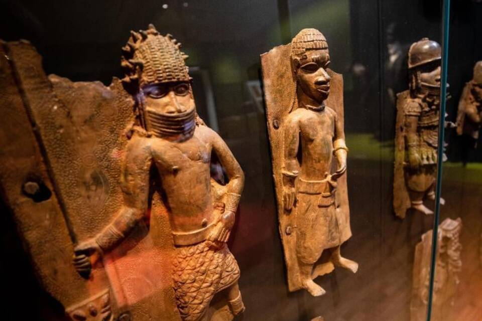 Benin-Statuen Benin-Statuen