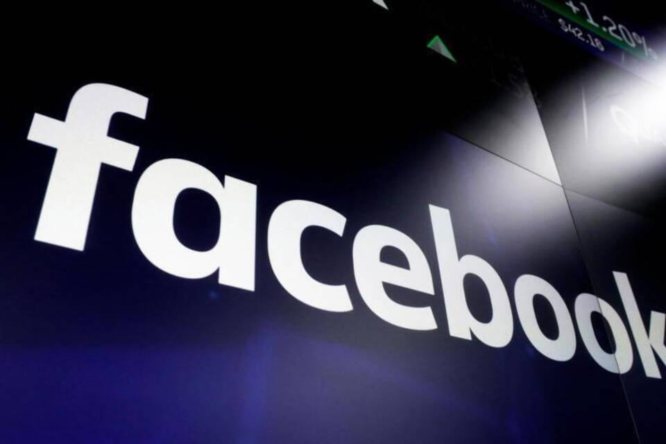 Facebook Facebook