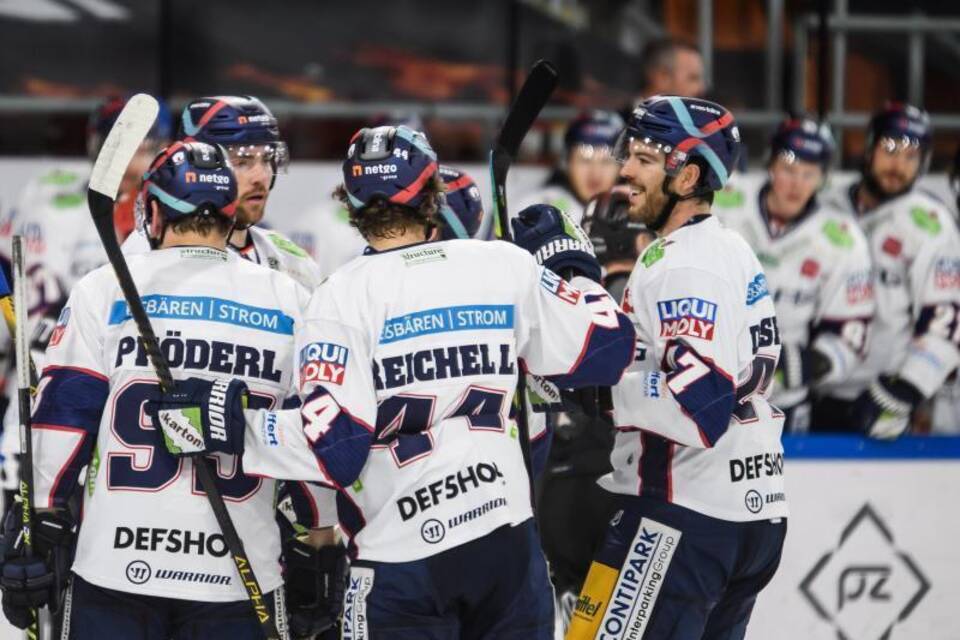 Grizzlys Wolfsburg - Eisbären Berlin