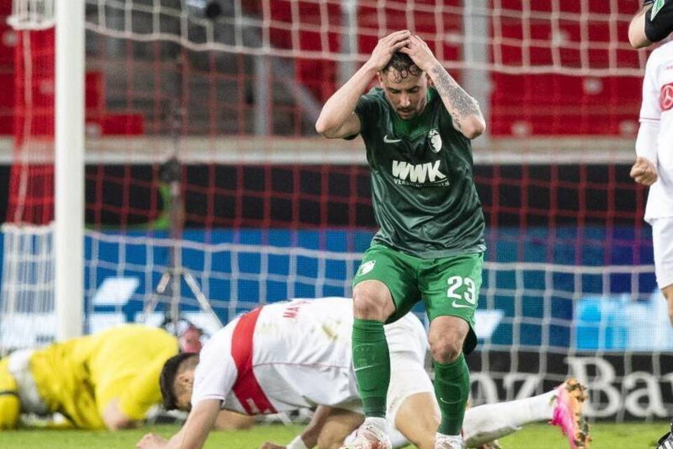 VfB Stuttgart - FC Augsburg VfB Stuttgart - FC Augsburg