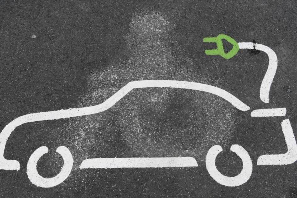 Parkplatz für Elektroauto Parkplatz für Elektroauto