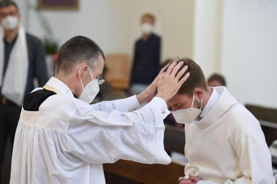 Katholische Gottesdienste mit Segnung homosexueller Paare