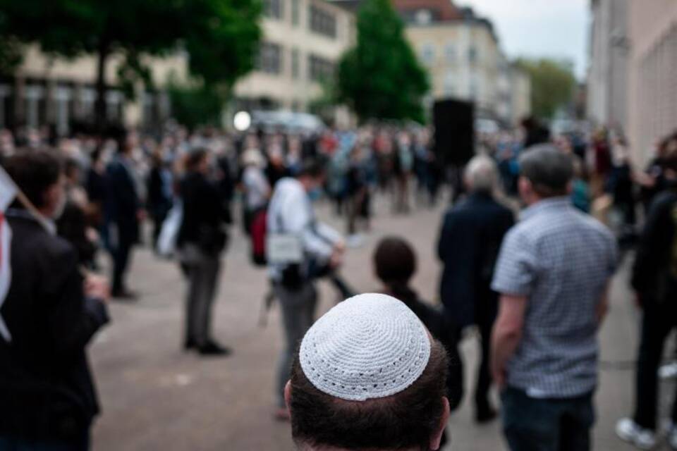 Mann mit Kippa Mann mit Kippa