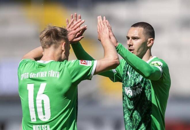 2. Liga: Bochum und Kiel patzen - HSV verpasst erneut den ...