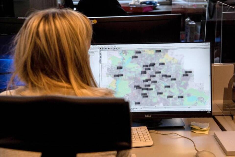 Großrazzia gegen Kinderpornografie in Berlin Großrazzia gegen Kinderpornografie in Berlin