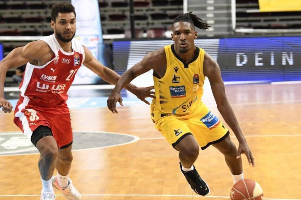 MHP Riesen Ludwigsburg - Brose Bamberg MHP Riesen Ludwigsburg - Brose Bamberg