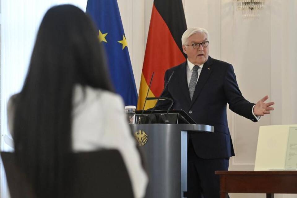 Einbürgerungszeremonie Einbürgerungszeremonie