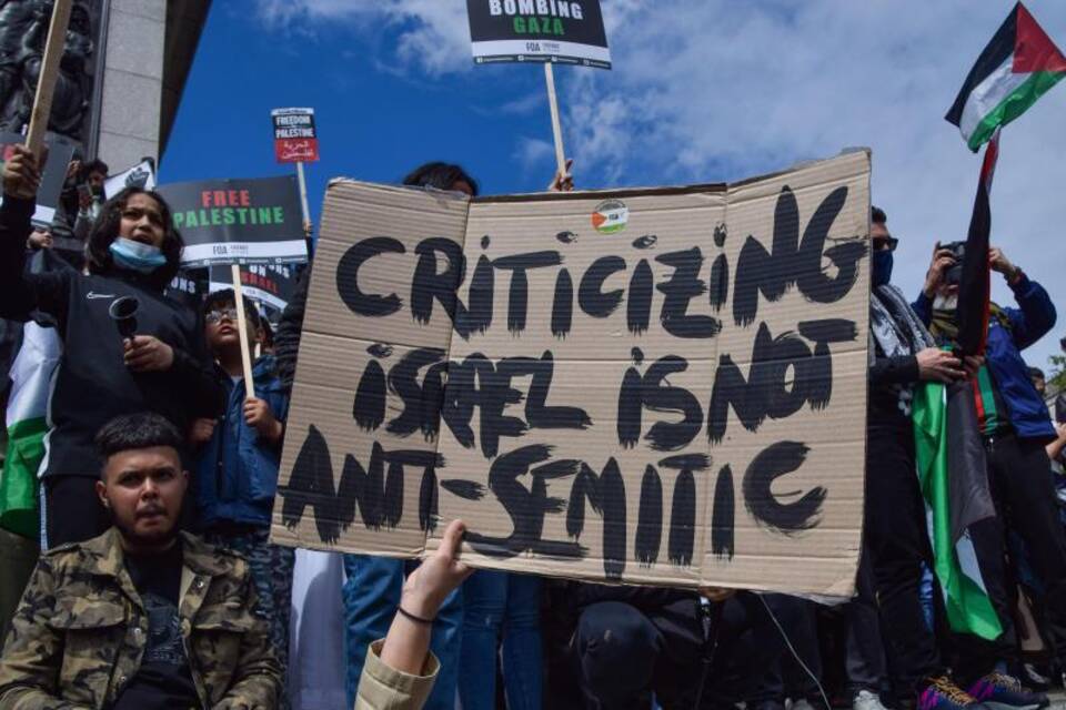 Demonstration in London