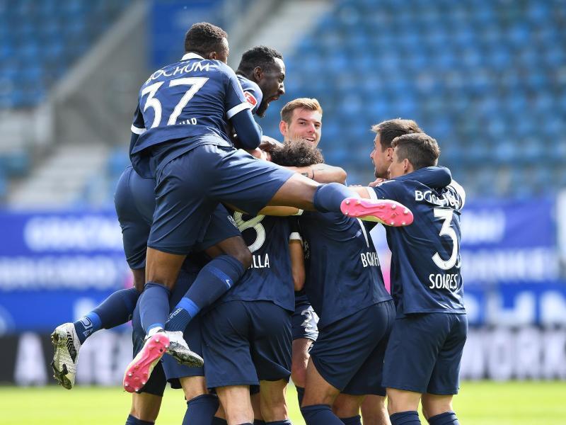 2. Liga: Bochum und Fürth steigen auf - Kiel in Relegation ...