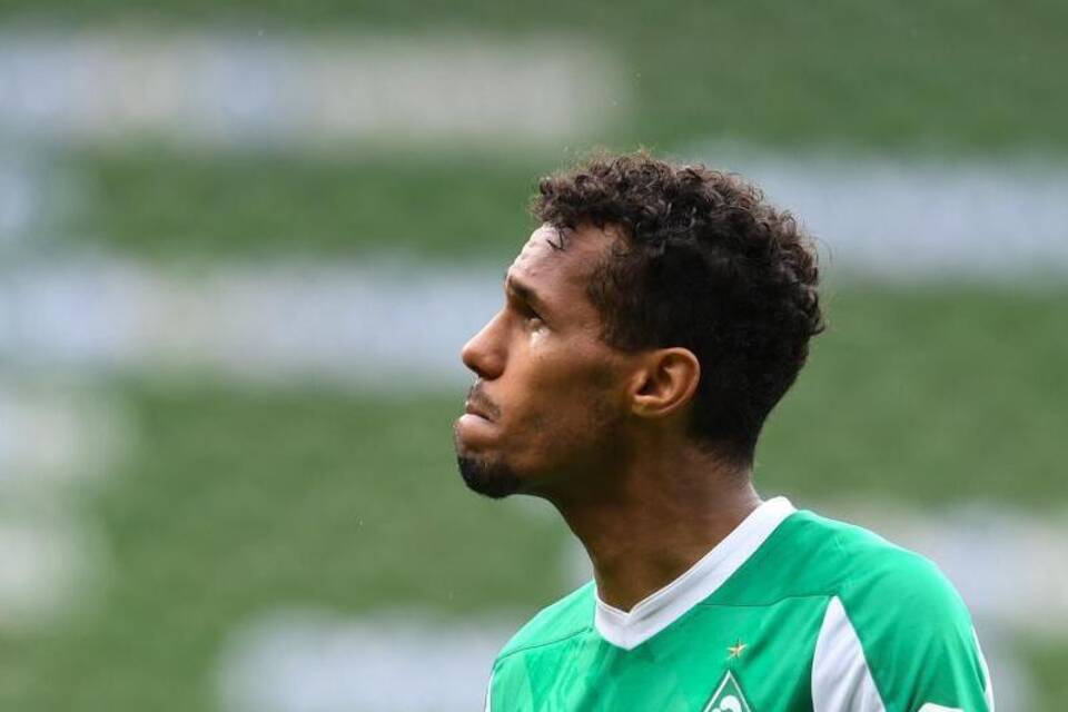 Fußball-Profi Theodor Gebre Selassie Fußball-Profi Theodor Gebre Selassie