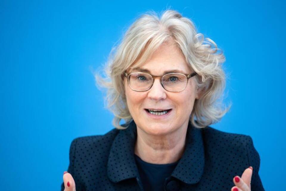 Justizministerin Christine Lambrecht Justizministerin Christine Lambrecht