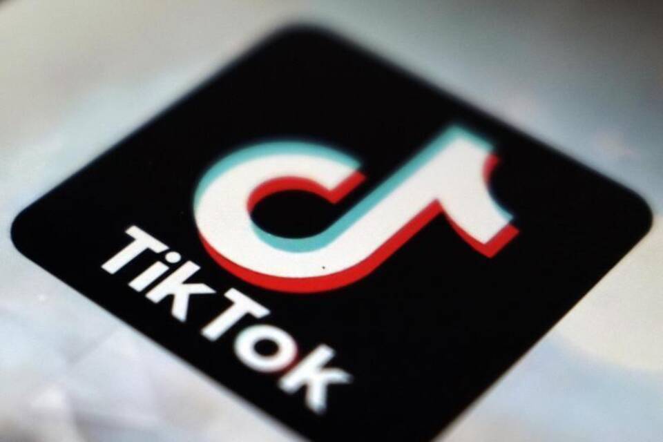 Tiktok Tiktok