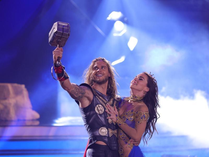 RTL-Tanzshow: Ex-Kicker Rúrik Gíslason siegt bei «Let's ...