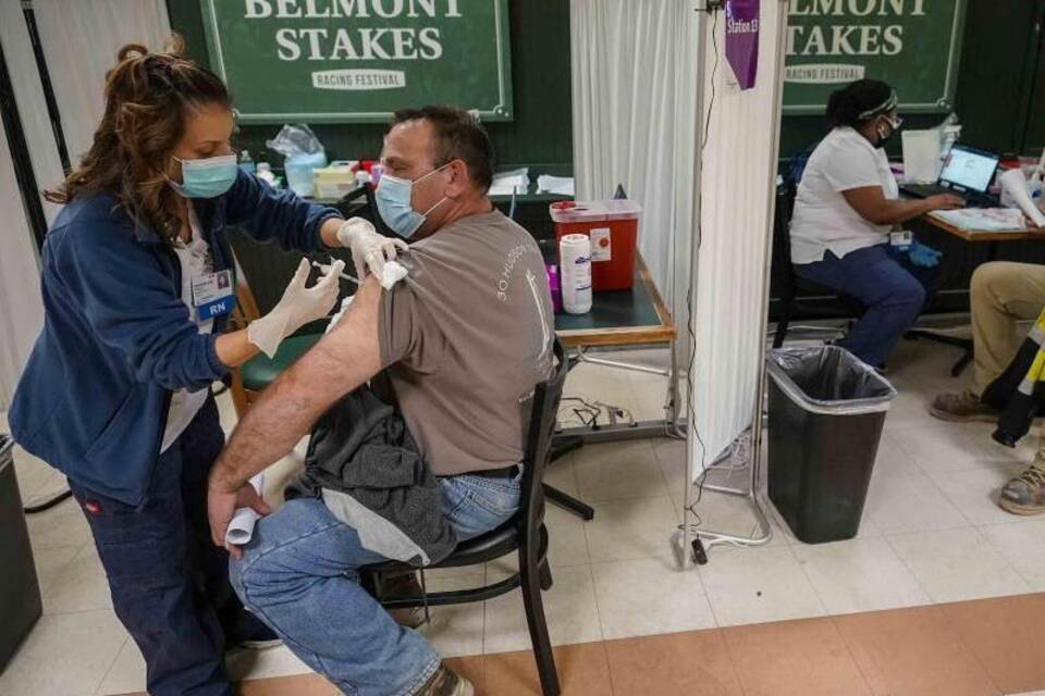 Halbe US-Bevölkerung hat mindestens erste Corona-Impfung bekomme