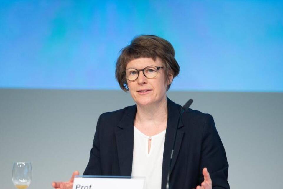 «Wirtschaftsweise» Veronika Grimm «Wirtschaftsweise» Veronika Grimm