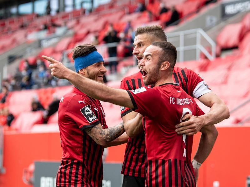 Relegation: Ingolstadt vor Zweitliga-Rückkehr - VfL setzt ...