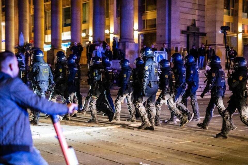Polizeieinsatz in Stuttgart Polizeieinsatz in Stuttgart