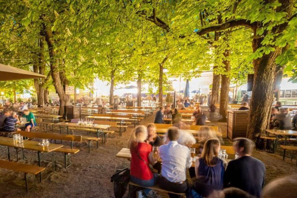 Biergarten Biergarten