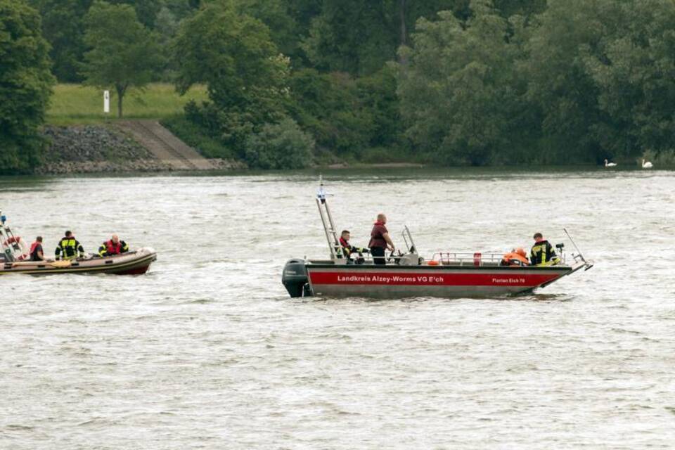 Badeunfall im Rhein