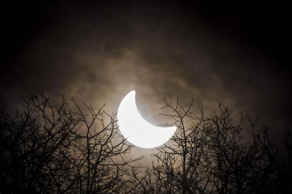 Sonnenfinsternis Sonnenfinsternis