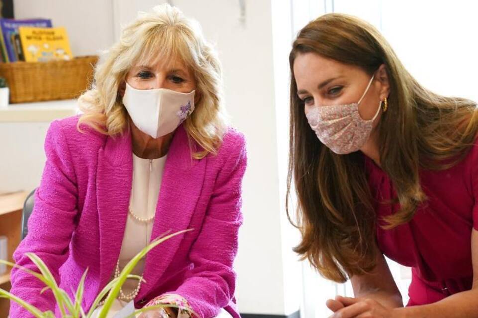 Jill Biden und Herzogin Kate Jill Biden und Herzogin Kate
