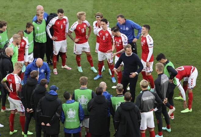 Fußball-EM: Nach Eriksen-Schock: Psychologische Hilfe für ...
