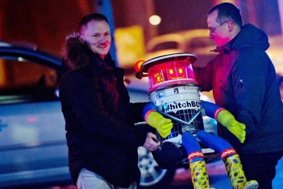 Roboter «hitchBOT» Roboter «hitchBOT»