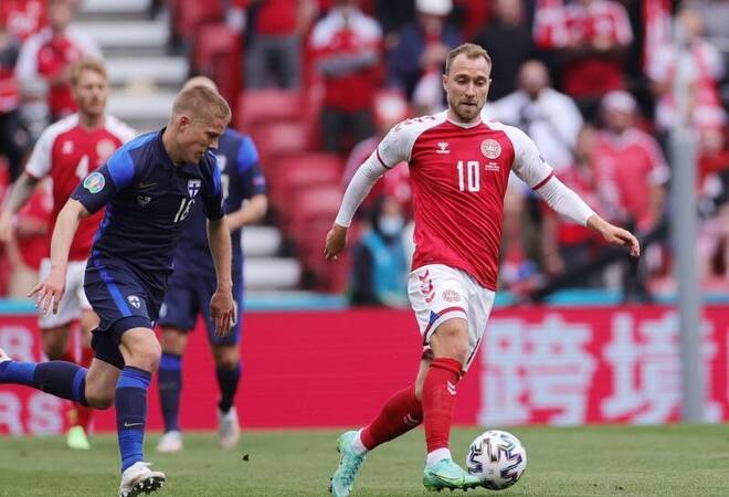 Fußball Em Dänemark Finnland Christian Eriksen : EURO 2020 ...