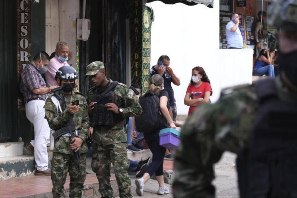 Kolumbien - Anschlag auf Militärbasis