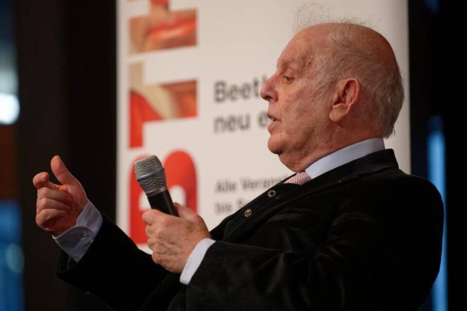 Daniel Barenboim Daniel Barenboim