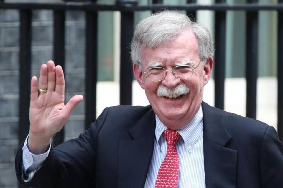 Bolton Bolton