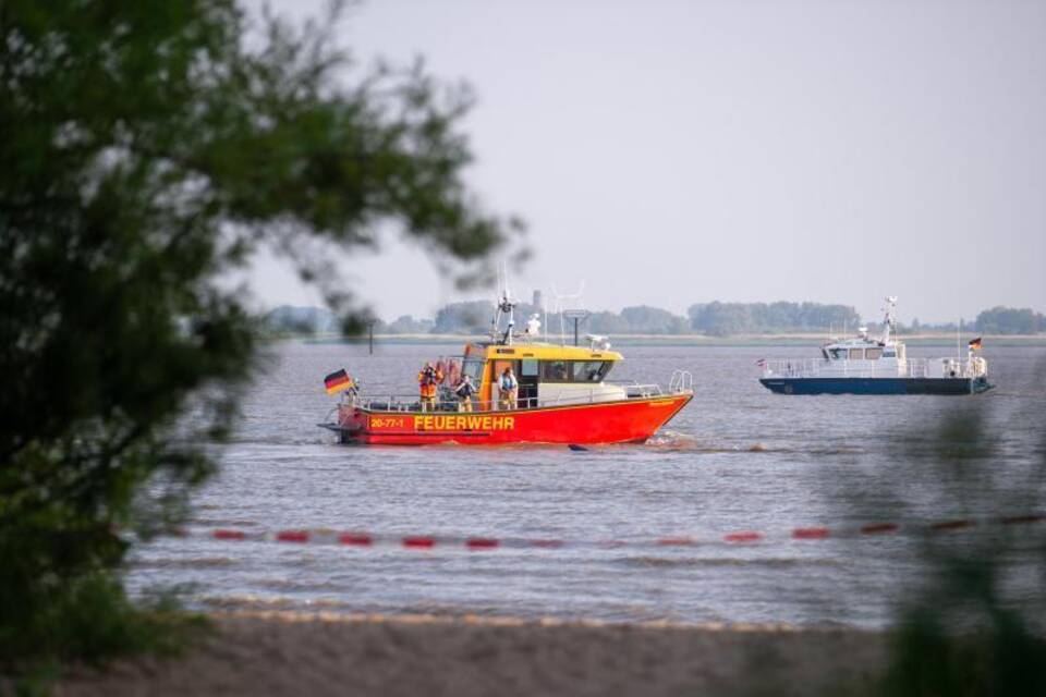 Suche nach Mädchen in Elbe bei Kollmar